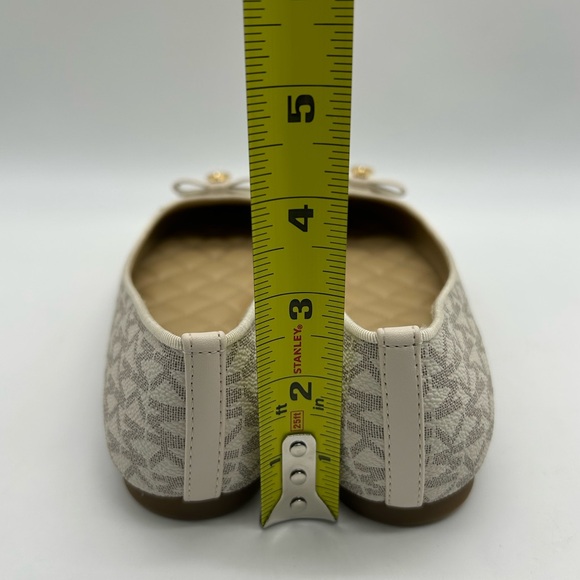 MICHAEL Michael Kors Honey Ballet Flats Vanilla MK Logo Bow Gold Charm 7.5M NIB - Picture 7 of 13